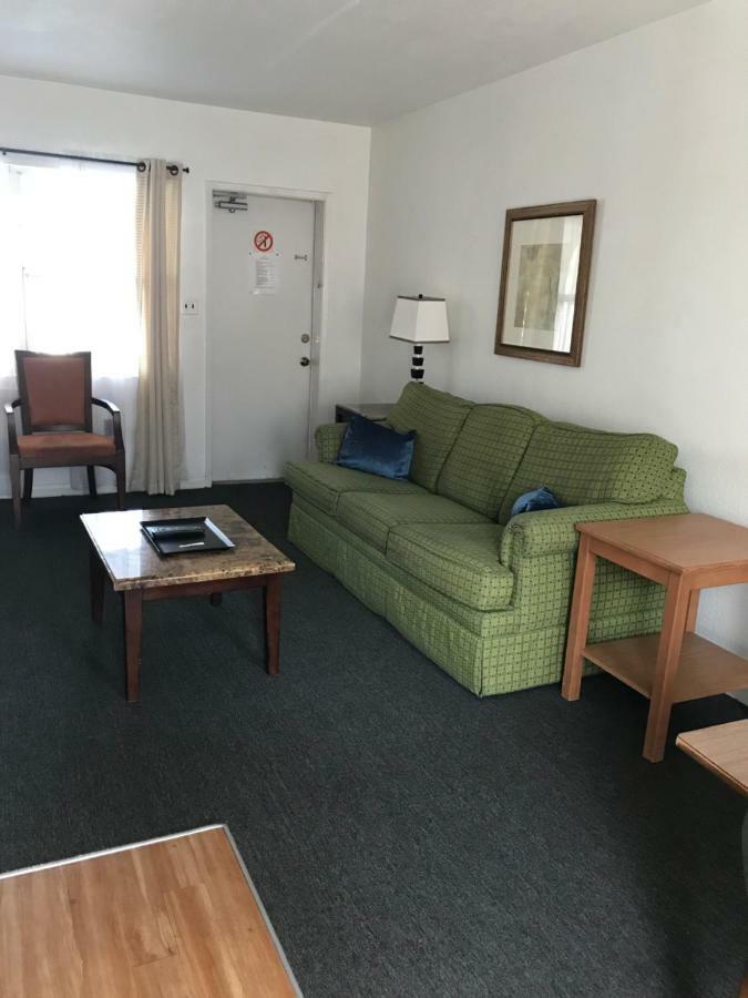 Echo Sails Motel Clearwater Beach Eksteriør billede